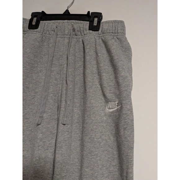 Nike Sportswear Club Fleece Joggers Mens Small Gray Sweatpants BV2671-063 - Picture 3 of 7